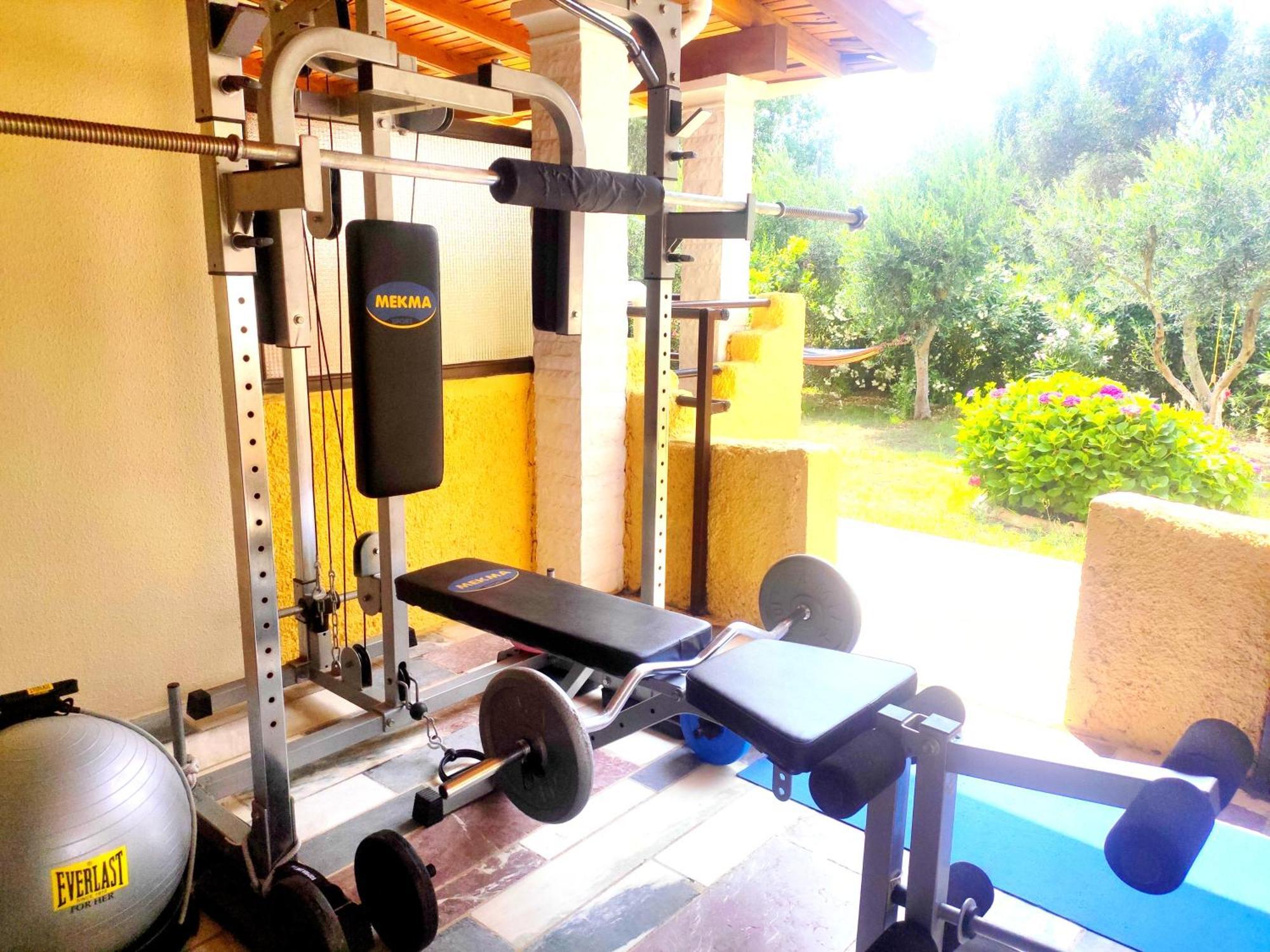 Tetraktys Estate Beachside Υδωρ Agios Matthaios  Ngoại thất bức ảnh